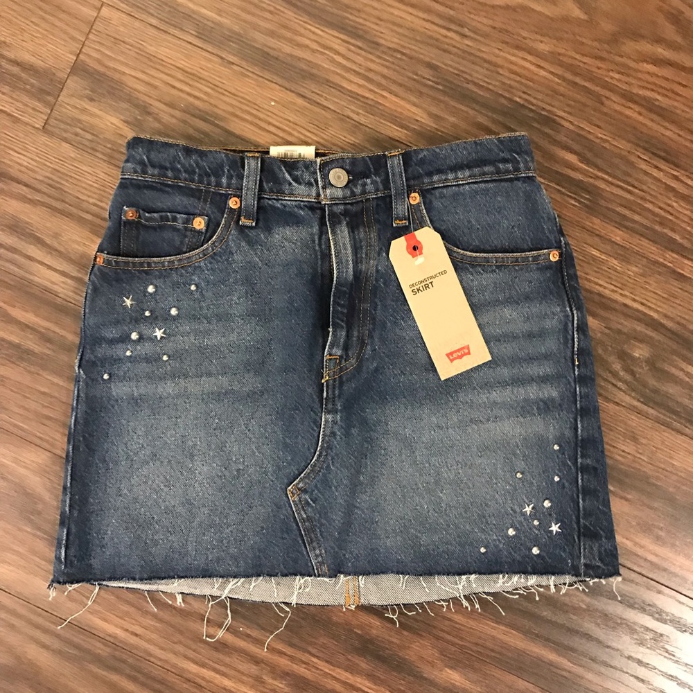 Levi’s denim skirt